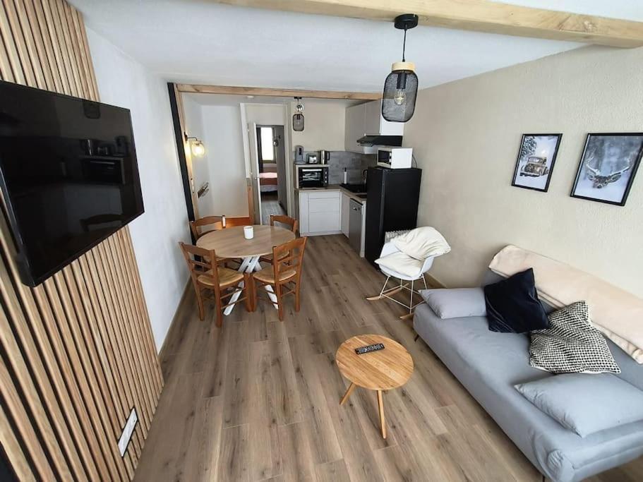 T2 Cosy Au Pied Des Pistes Apartment Bagneres-de-Bigorre Ngoại thất bức ảnh
